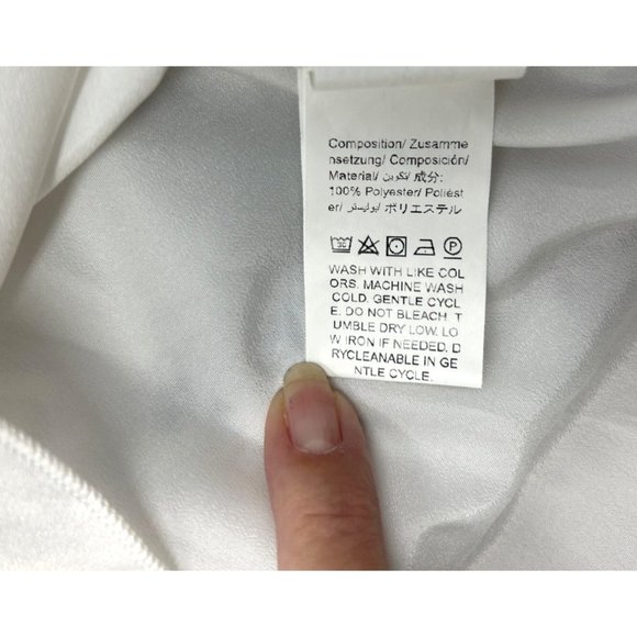 White Dress with Sweatheart Neckline & Butterflies & Flowers - US Size 6 - Picture 8 of 9